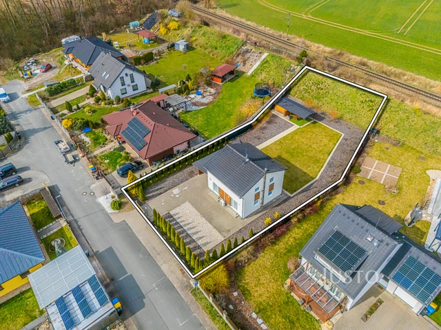 Prodej rodinného domu 117 m² s pozemkem 1389 m²