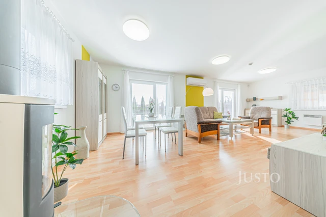 Prodej rodinného domu 117 m² s pozemkem 1389 m²