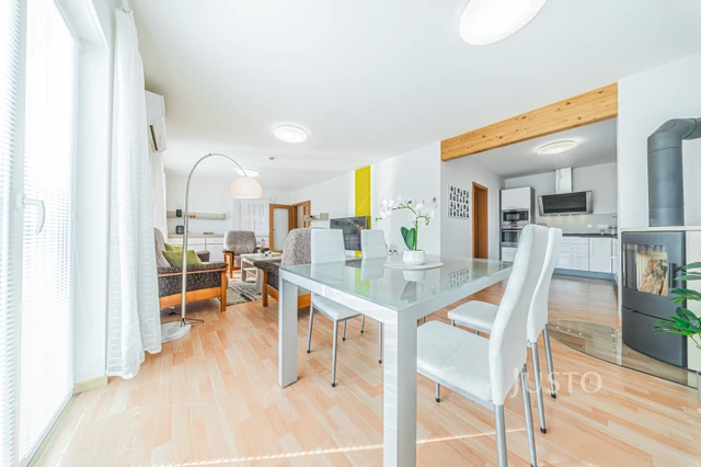 Prodej rodinného domu 117 m² s pozemkem 1389 m²