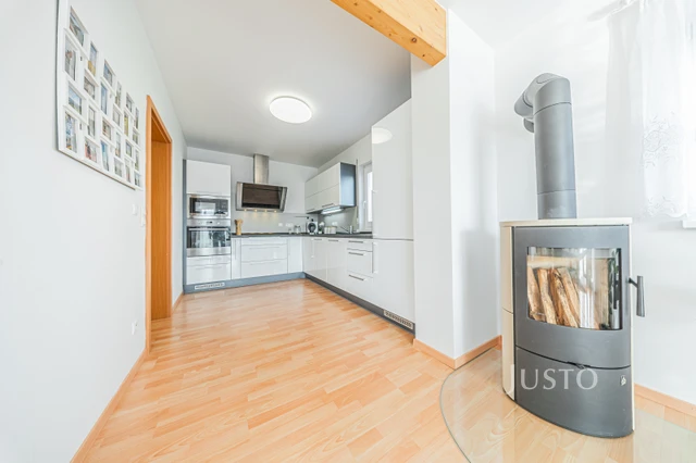 Prodej rodinného domu 117 m² s pozemkem 1389 m²