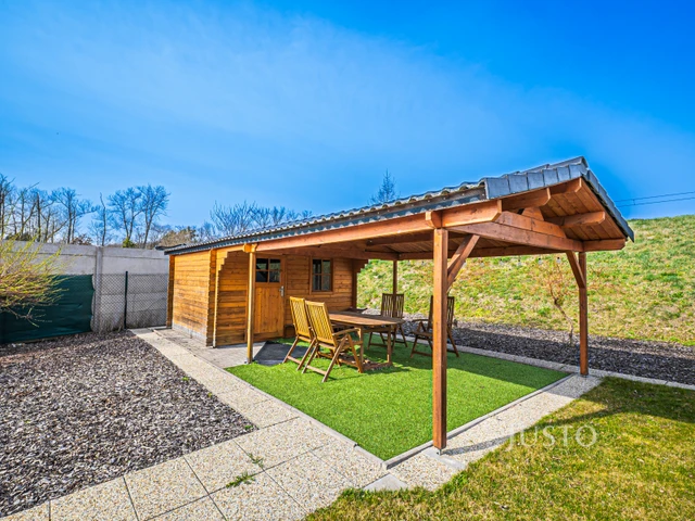Prodej rodinného domu 117 m² s pozemkem 1389 m²