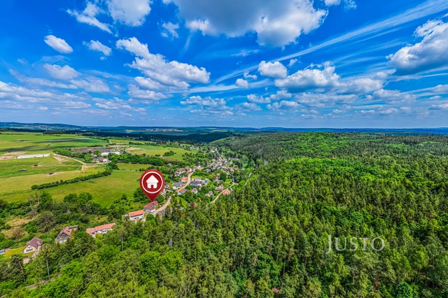 Prodej rodinného domu 137 m² s pozemkem 1588 m²
