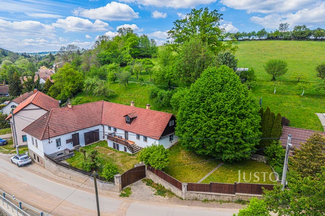 Prodej rodinného domu 137 m² s pozemkem 1588 m²