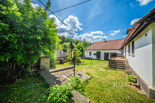 Prodej rodinného domu 137 m² s pozemkem 1588 m²