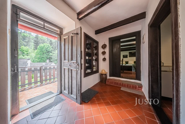 Prodej rodinného domu 137 m² s pozemkem 1588 m²