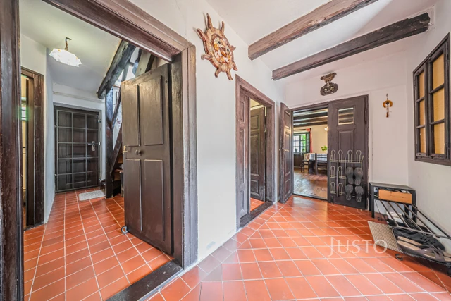 Prodej rodinného domu 137 m² s pozemkem 1588 m²