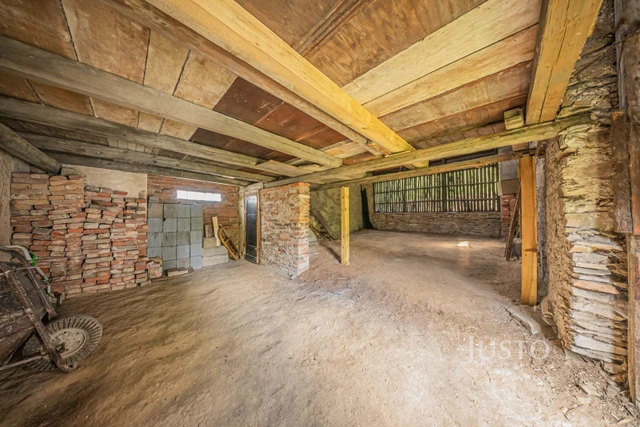 Prodej rodinného domu 137 m² s pozemkem 1588 m²