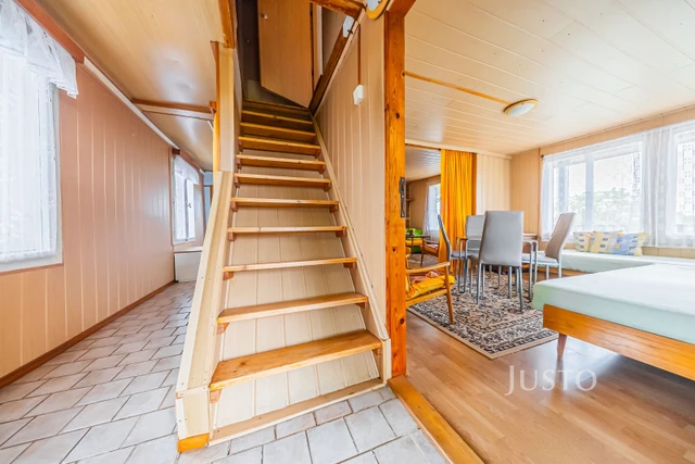 Prodej chaty 38 m² s pozemkem 770 m²