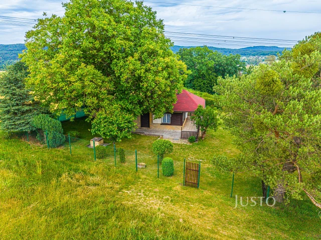 Prodej chaty 38 m² s pozemkem 770 m²