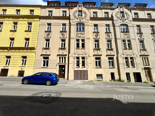 Pronájem 1+kk 25 m²