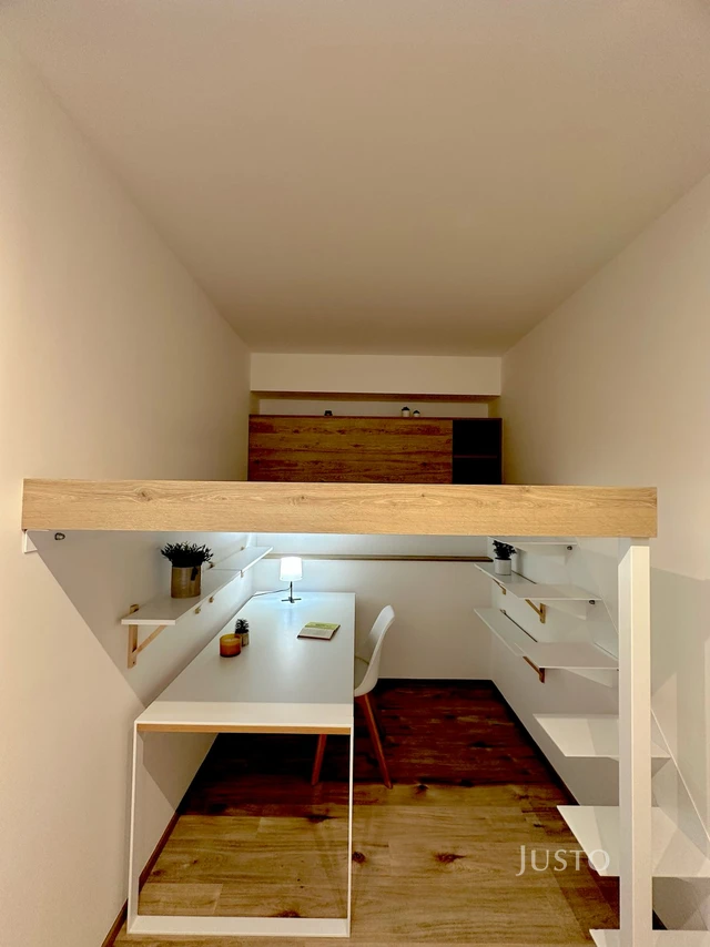 Pronájem 1+kk 32 m² + balkón 5 m²