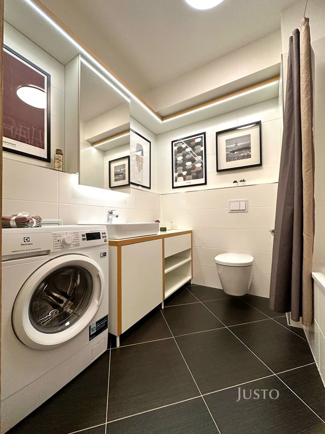 Pronájem 1+kk 32 m² + balkón 5 m²