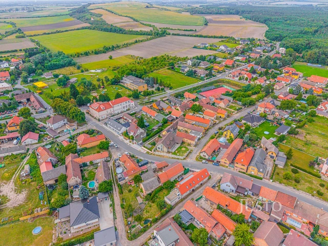 Prodej pozemku 991 m²