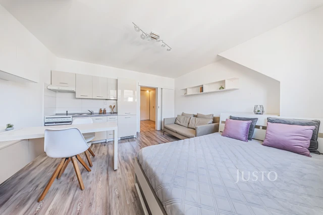 Prodej 1+kk 32 m²