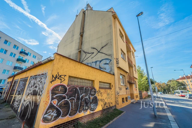Prodej 1+kk 32 m²