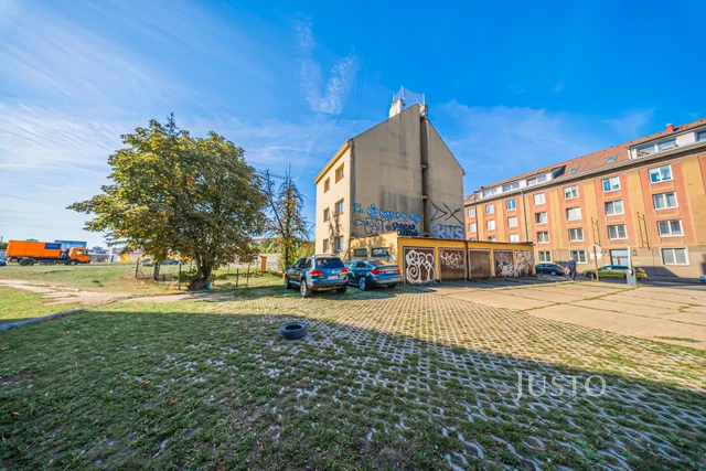 Prodej 1+kk 32 m²