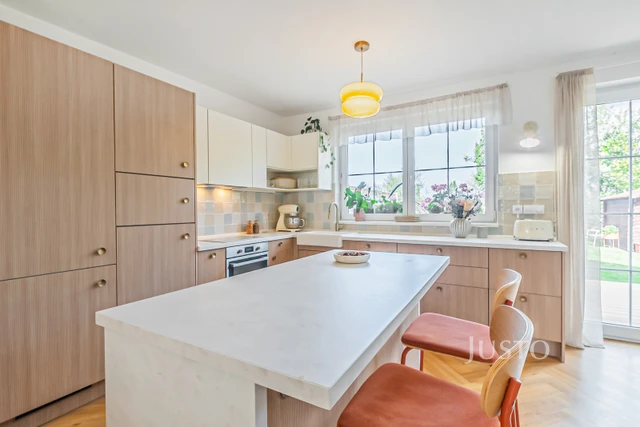 Prodej rodinného domu 129 m² s pozemkem 333 m² + balkón 3 m²