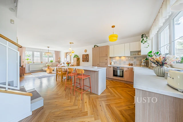 Prodej rodinného domu 129 m² s pozemkem 333 m² + balkón 3 m²