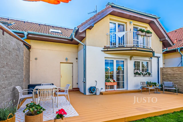 Prodej rodinného domu 129 m² s pozemkem 333 m² + balkón 3 m²