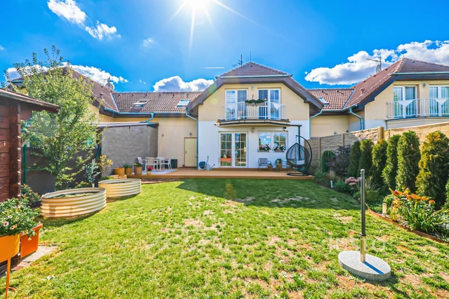 Prodej rodinného domu 129 m² s pozemkem 333 m² + balkón 3 m²