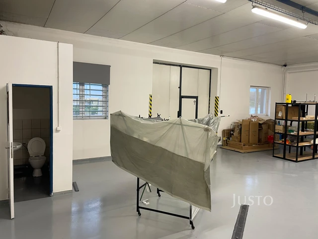 Pronájem výrobních prostor 128 m²