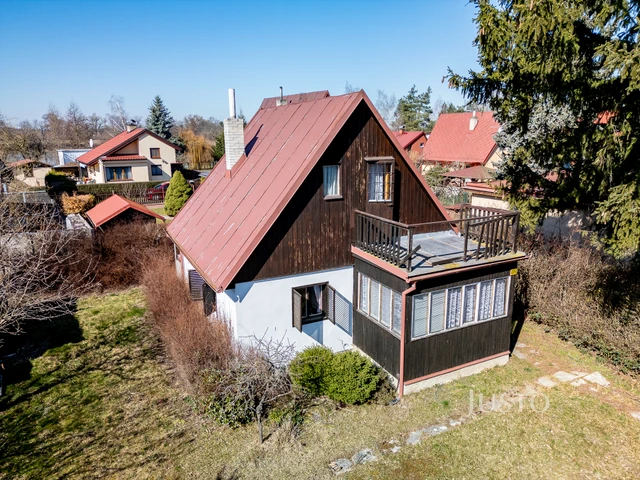 Prodej chaty 55 m² s pozemkem 331 m² + terasa 4 m²