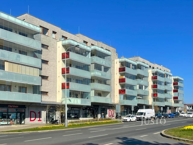 Prodej 3+kk 69 m² + balkón 6 m² + parkování