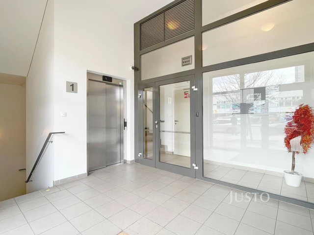 Prodej 3+kk 69 m² + balkón 6 m² + parkování