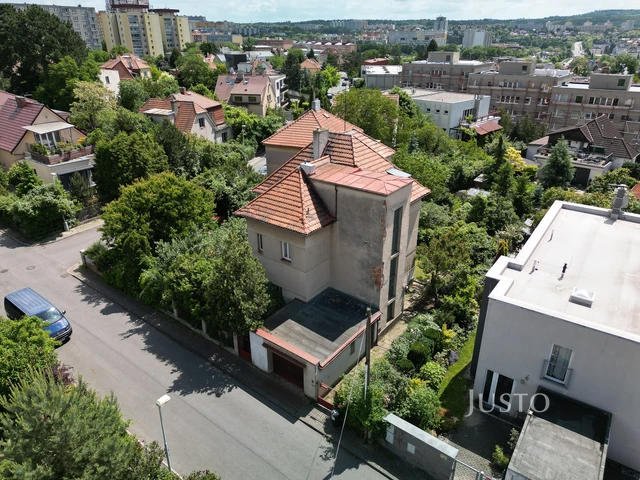 Prodej rodinného domu 135 m² s pozemkem 516 m²