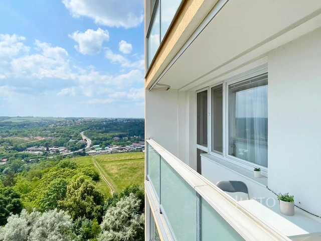 Prodej 4+1 73 m² + lodžie 7 m²