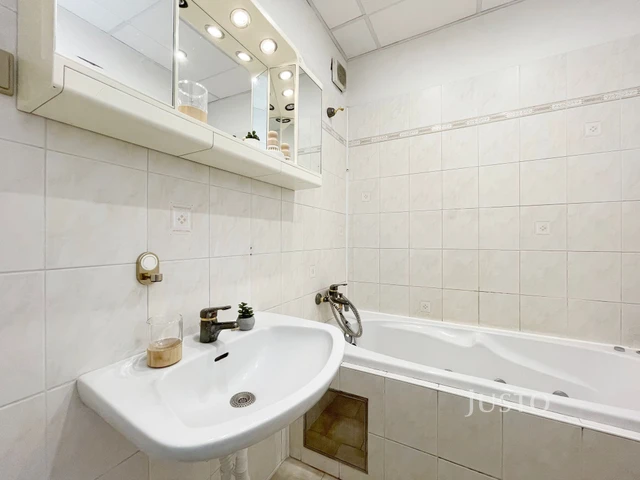 Prodej 3+1 68 m² + lodžie 6 m²