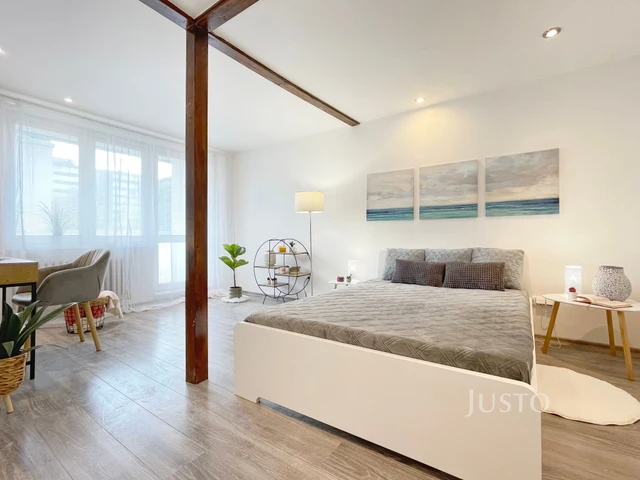 Prodej 2+kk 51 m² + lodžie 4 m²