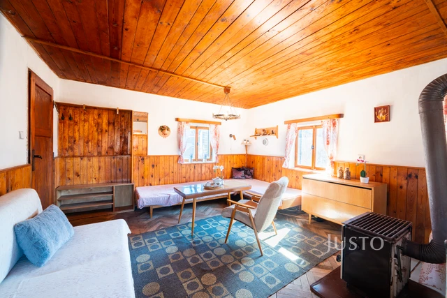 Prodej chaty 55 m² s pozemkem 331 m² + terasa 4 m²