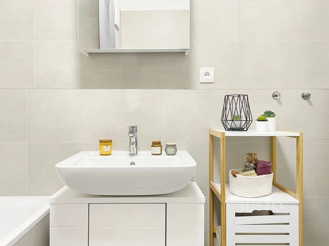 Prodej garsoniéry 33 m² + balkón 7 m²