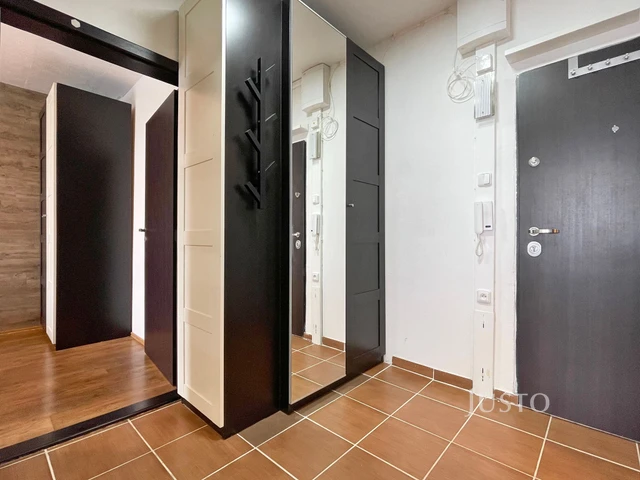 Prodej 2+kk 43 m² + lodžie 2 m²