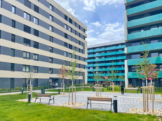 Prodej garsoniéry 33 m² + balkón 7 m²