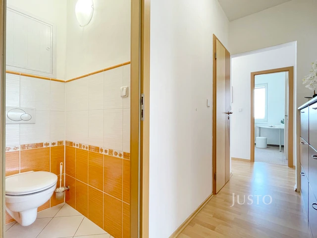 Prodej 4+kk 78 m² + balkón 2 m² + parkování