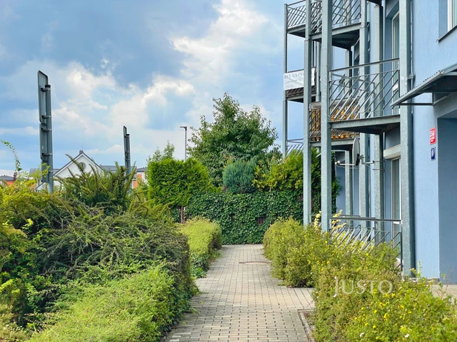 Prodej 4+kk 78 m² + balkón 2 m² + parkování