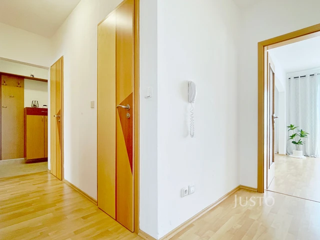 Prodej 4+kk 78 m² + balkón 2 m² + parkování