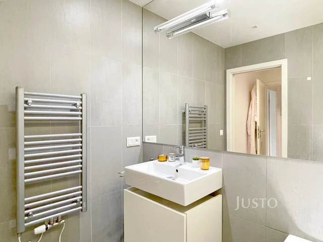 Prodej 2+kk 53 m² + parkování