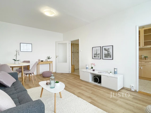 Prodej 4+1 73 m² + lodžie 7 m²