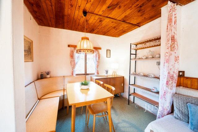 Prodej chaty 55 m² s pozemkem 331 m² + terasa 4 m²