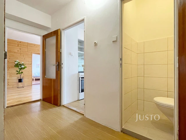 Prodej 4+1 72 m² + terasa 3 m² + lodžie 9 m²