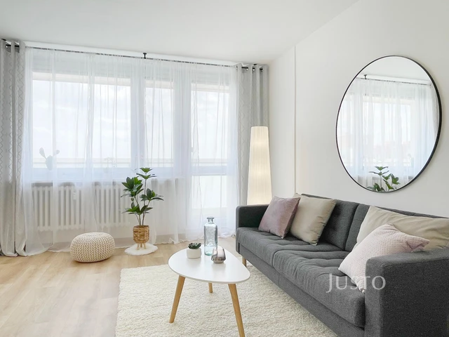 Prodej 4+1 73 m² + lodžie 7 m²