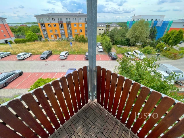 Prodej 4+kk 78 m² + balkón 2 m² + parkování