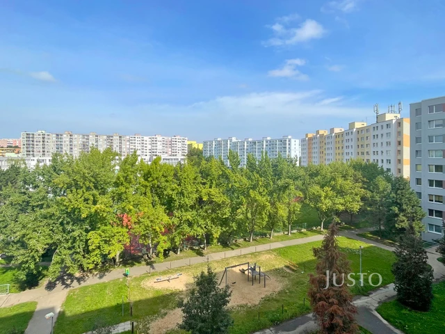 Prodej 2+kk 43 m² + lodžie 2 m²