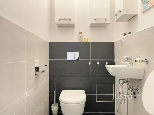 Prodej 3+kk 69 m² + balkón 6 m² + parkování