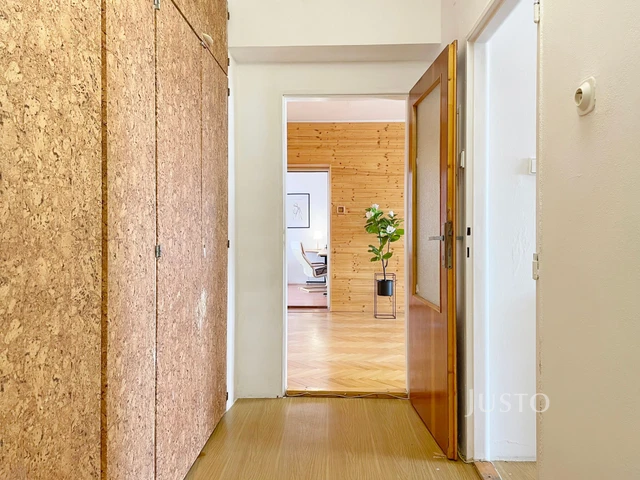 Prodej 4+1 72 m² + terasa 3 m² + lodžie 9 m²