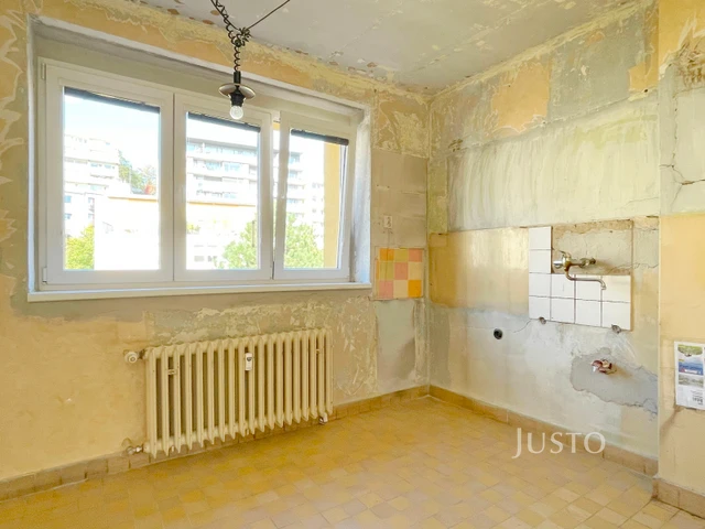 Prodej 2+1 54 m² + parkování