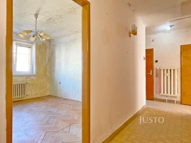 Prodej 2+1 54 m² + parkování